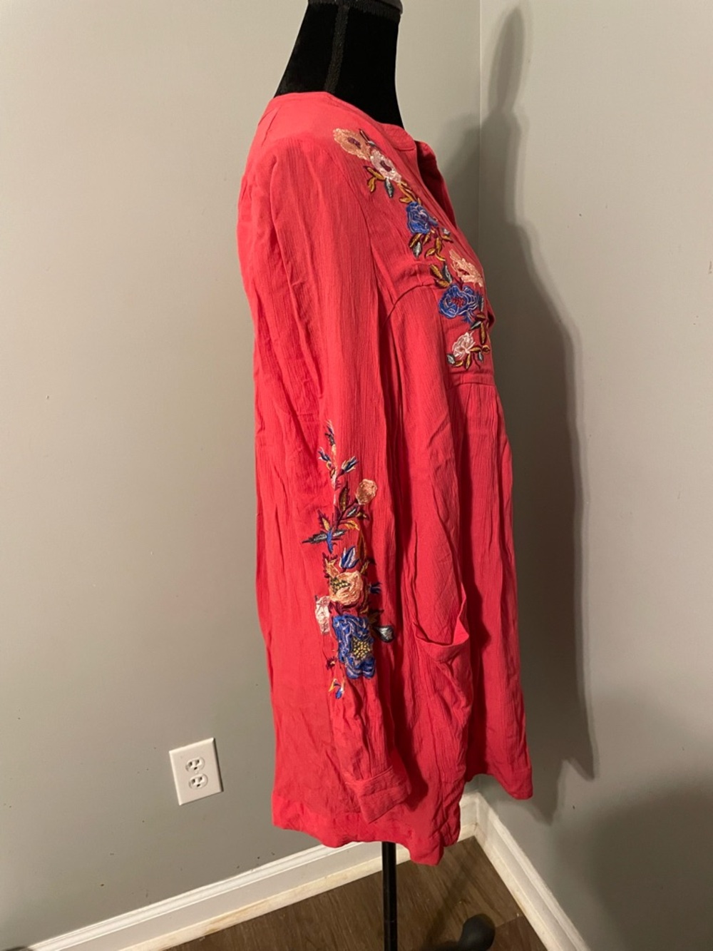 NWT Free People Bohemian Coral Embroidered Long-Sleeve Dress - Picture 5 of 8